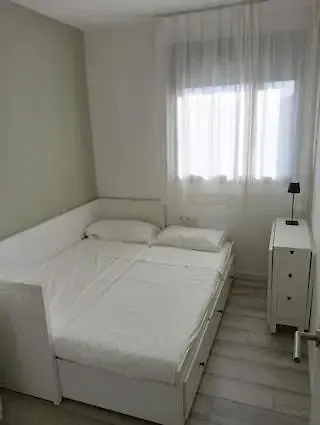 Con Piscina Y Cerca De La Playa Lägenhet *